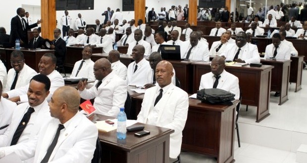 Haïti – Politique : Le Parlement forme ses Commissions permanentes