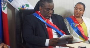 Haïti – Football : Le Maire de PAP signe un accord avec un Club Français